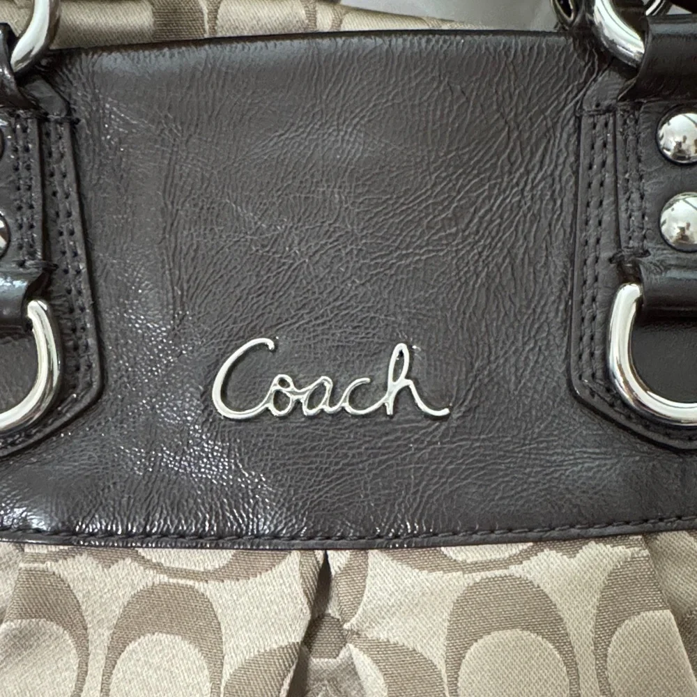 Coach Ashley Signature Sateen Tan and Brown Hobo Shoulder and Wallet PRISTINE! - Picture 2 of 16